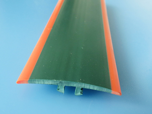 东莞工装板胶条生产