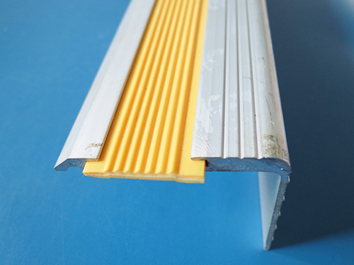 硬质异型材供应