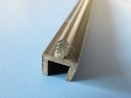 黑色硬质异型材